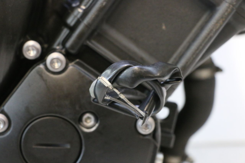 photo de MOTOR YAMAHA FZ8 800 (2010 - 2016) - Marcações e referências