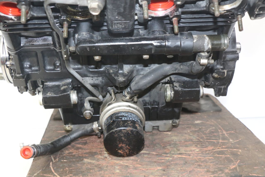 photo de MOTOR YAMAHA FZS FAZER 600 (1998 - 2001) - Outro ângulo de visão