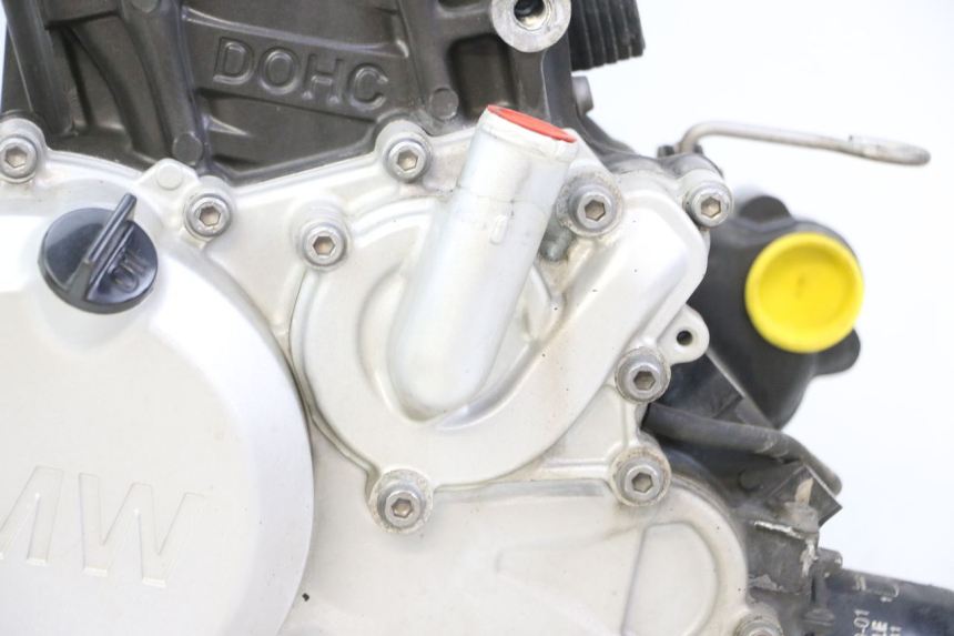 photo de MOTOR BMW G310 R 310 (2016 - 2020) - Ângulo alternativo