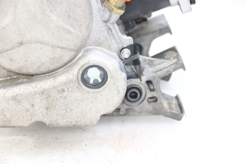 photo de MOTOR PEUGEOT GEOPOLIS RS 125 (2007 - 2009) - Detalhes característicos