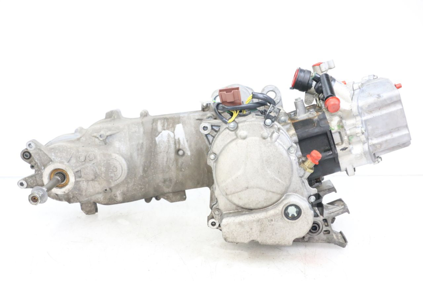 photo de MOTOR PEUGEOT GEOPOLIS RS 125 (2007 - 2009) - Vista de perto