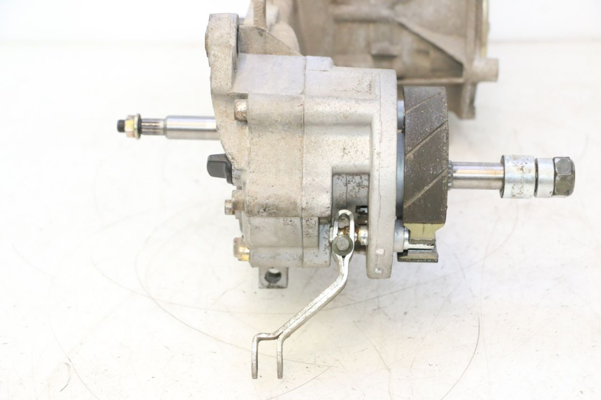 photo de MOTOR VASTRO GP 2T 50 (2013 - 2017) - Ângulo alternativo