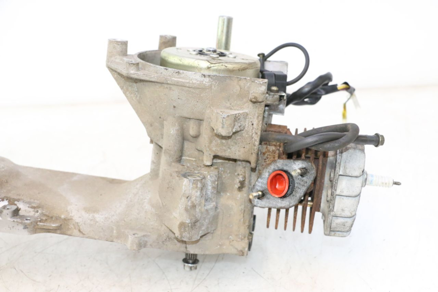 photo de MOTOR VASTRO GP 2T 50 (2013 - 2017) - Estado da superfície