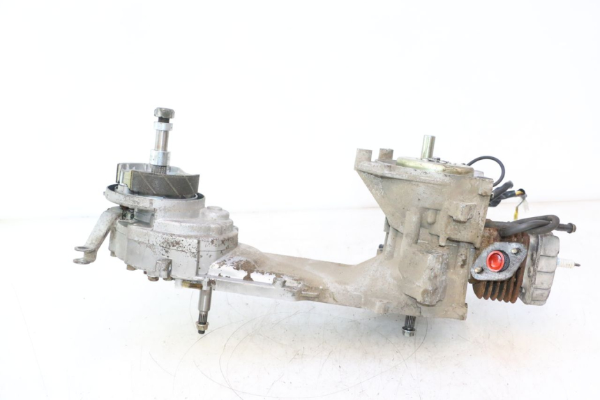 photo de MOTOR VASTRO GP 2T 50 (2013 - 2017) - Marcações e referências