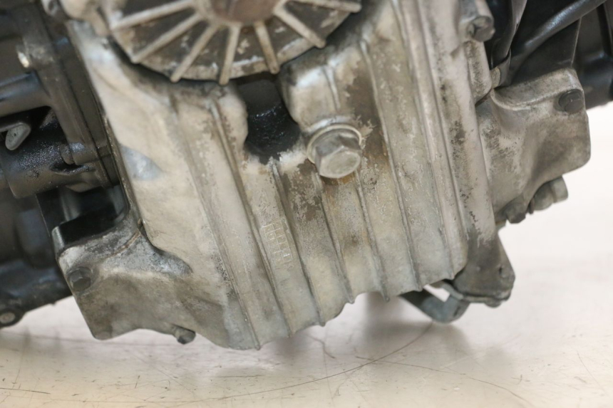 photo de MOTOR KAWASAKI GPX F ZX750F 750 (1986 - 1990) - Zoom do estado de desgaste