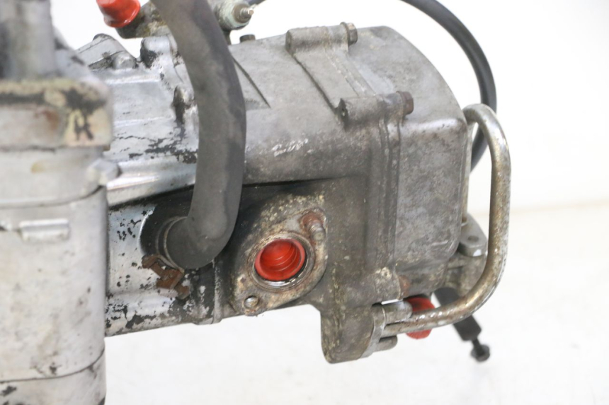 photo de MOTOR KYMCO GRAND DINK 125 (2002 - 2007) - Outro ângulo de visão