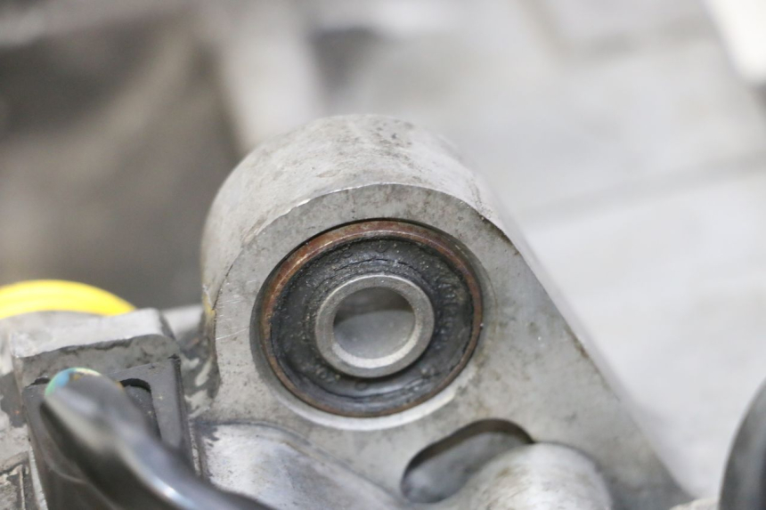 photo de MOTOR KYMCO GRAND DINK 125 (2002 - 2007) - Pontos de fixação
