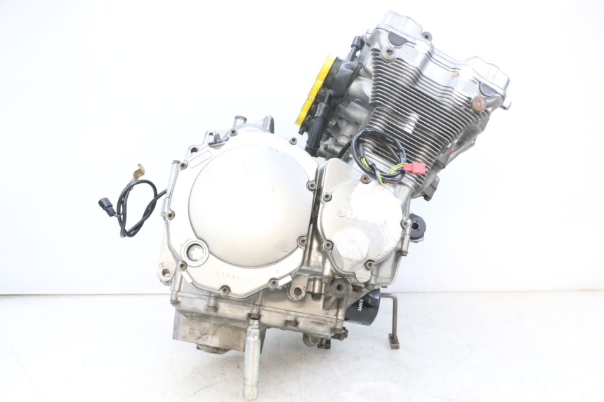 photo de MOTOR SUZUKI GSF N BANDIT 600 (1996 - 1999) - Detalhes característicos