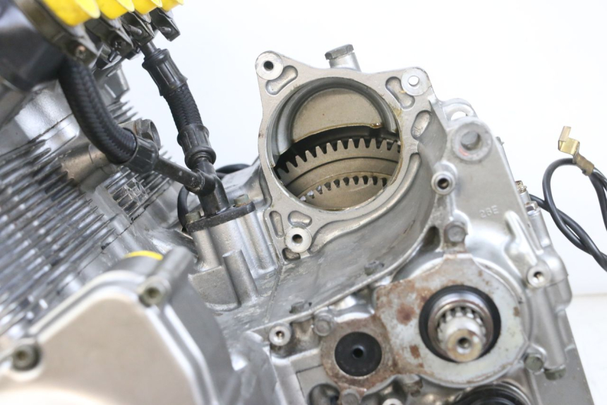 photo de MOTOR SUZUKI GSF N BANDIT 600 (1996 - 1999) - Ângulo alternativo