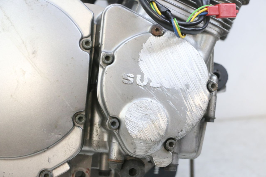 photo de MOTOR SUZUKI GSF N BANDIT 600 (1996 - 1999) - Estado da superfície