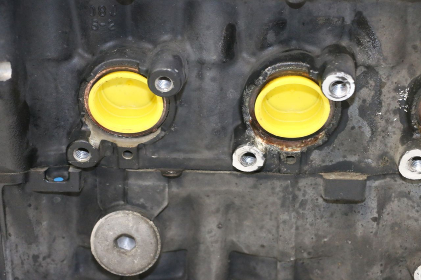 photo de MOTOR SUZUKI GSR 750 (2011 - 2017) - Estrutura - ampliação