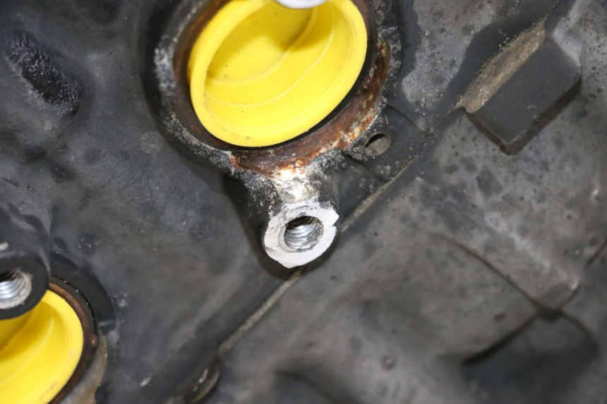 photo de MOTOR SUZUKI GSR 750 (2011 - 2017) - Zoom do estado de desgaste
