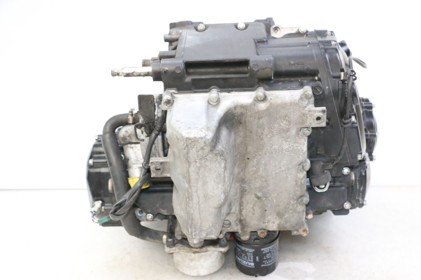 photo de MOTOR SUZUKI GSR 750 (2011 - 2017) - Outro ângulo de visão