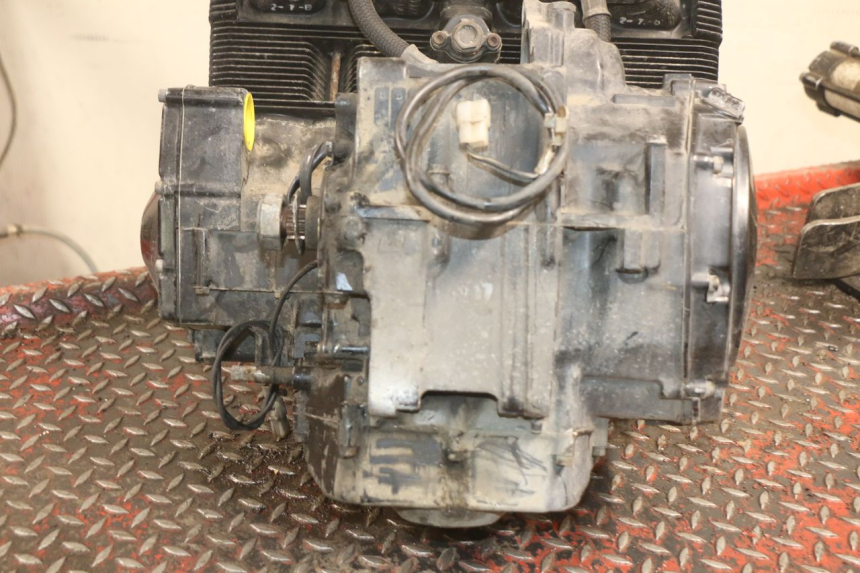 photo de MOTOR SUZUKI GSX-F GSX  F 1100 (1988 - 1994) - Outro ângulo de visão