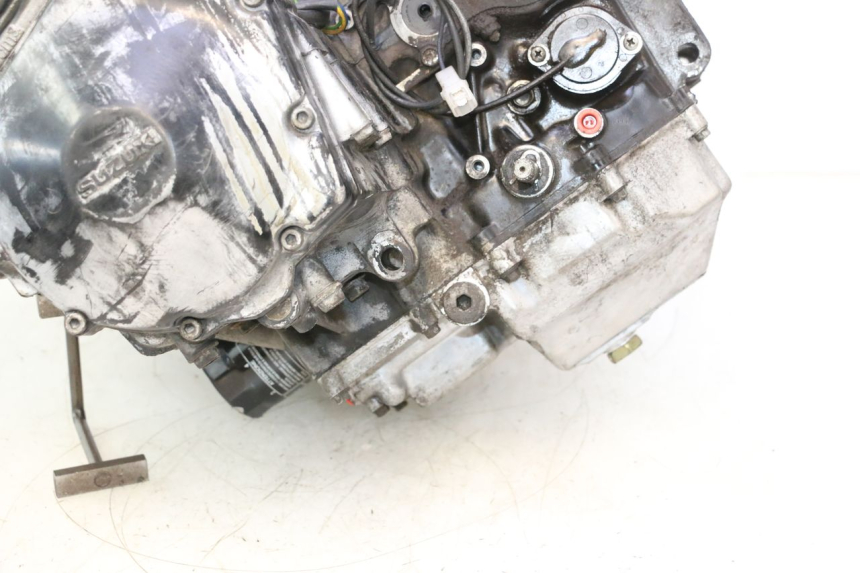 photo de MOTOR SUZUKI GSX F GSXF 750 (1988 - 1998) - Vista de perto