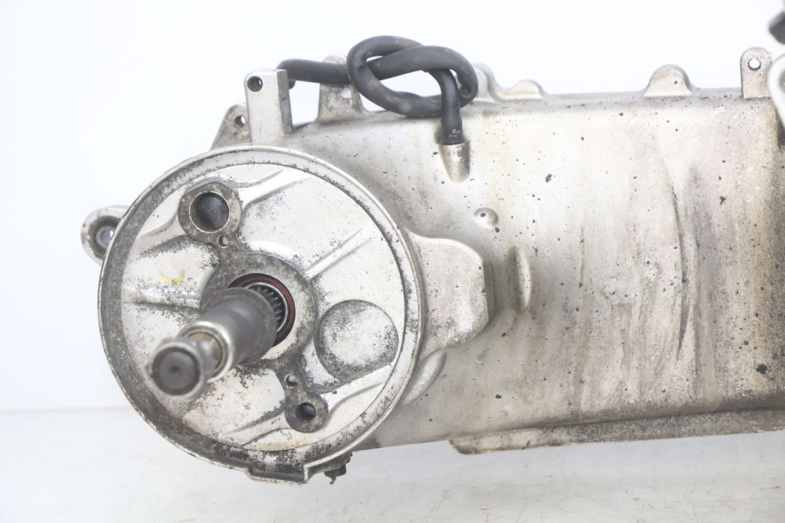 photo de MOTOR SYM GTS EFI 125 (2012 - 2016) - Vista de perto