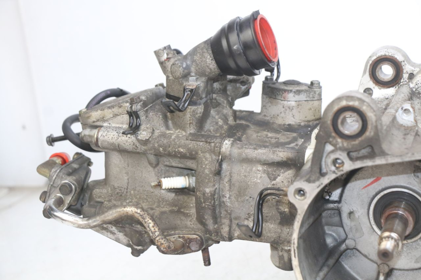 photo de MOTOR SYM GTS EFI 125 (2012 - 2016) - Pontos de fixação