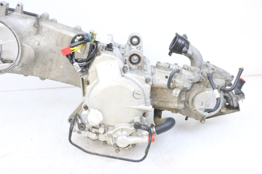 photo de MOTOR SYM GTS EVO 125 (2009 - 2013) - Inspeção visual