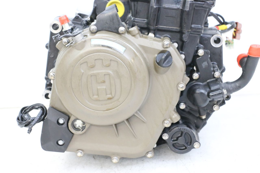 photo de MOTOR HUSQVARNA SVARTPILEN 401 (2018 - 2023) - Imagem adicional