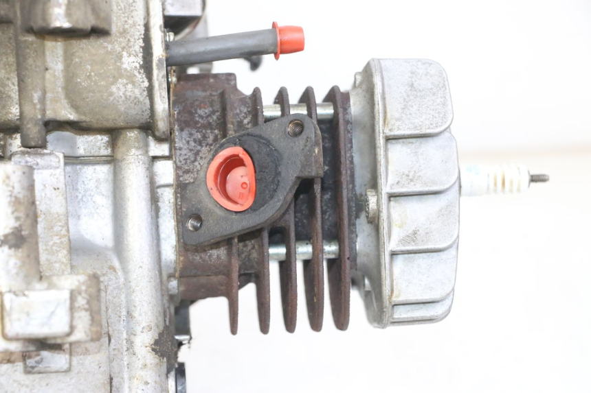 photo de MOTOR YAMAHA JOG R 50 (2004 - 2014) - Pontos de fixação