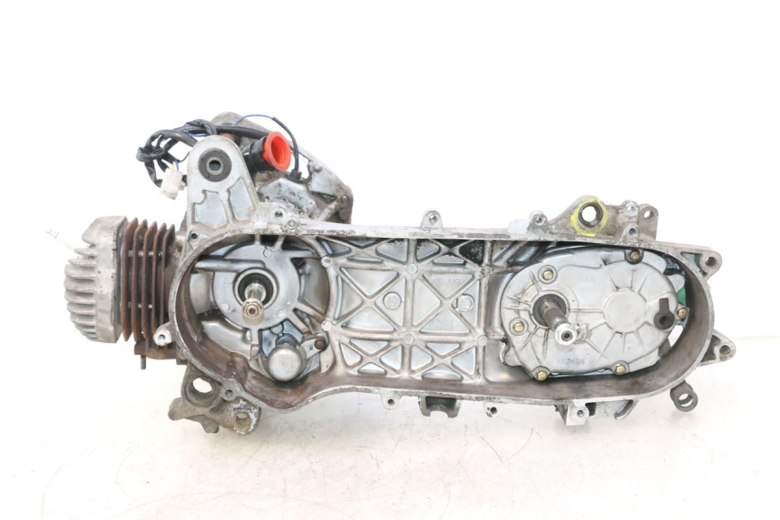 photo de MOTOR PEUGEOT KISBEE 2T 50 (2010 - 2017) - Vista principal