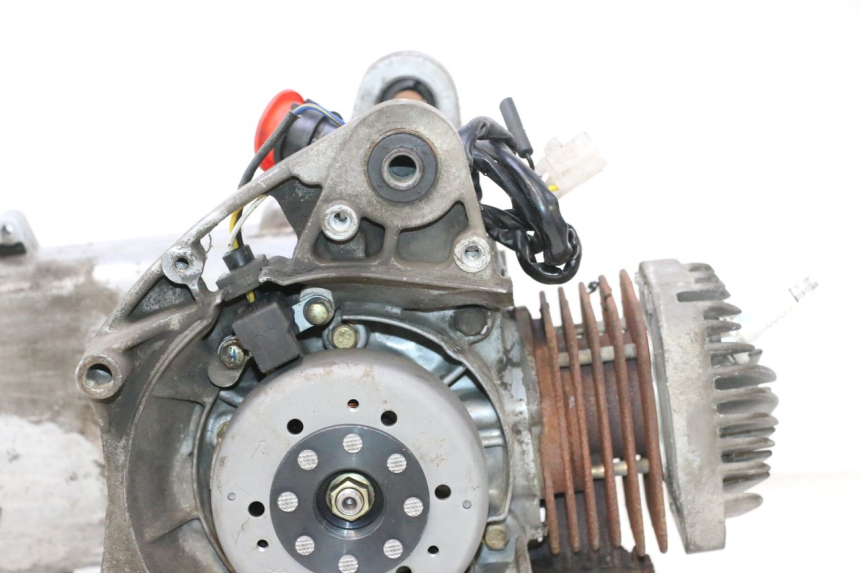 photo de MOTOR PEUGEOT KISBEE 2T 50 (2010 - 2017) - Estrutura - ampliação