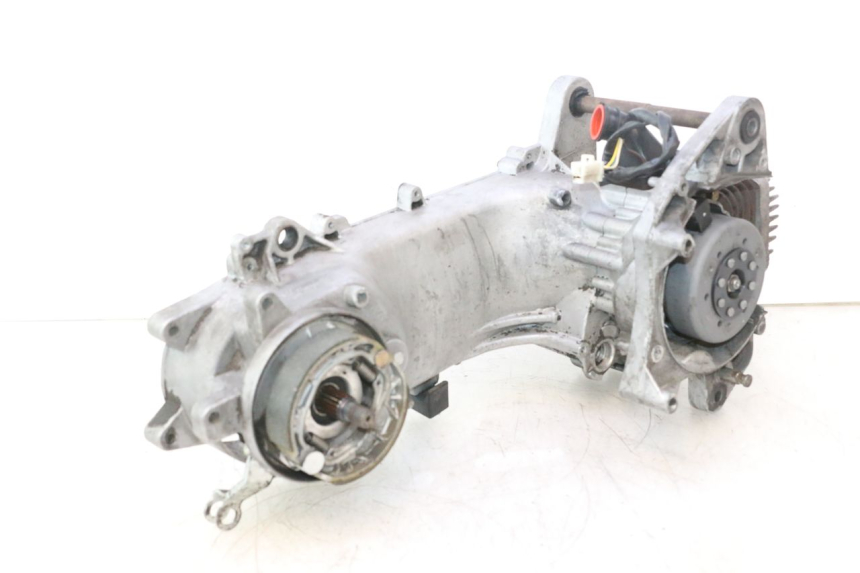 photo de MOTOR PEUGEOT KISBEE 2T 50 (2010 - 2017) - Estrutura - ampliação