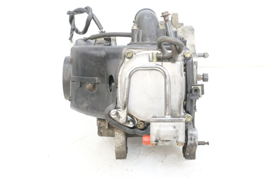 photo de MOTOR PEUGEOT KISBEE 4T 50 (2010 - 2017) - Ângulo alternativo