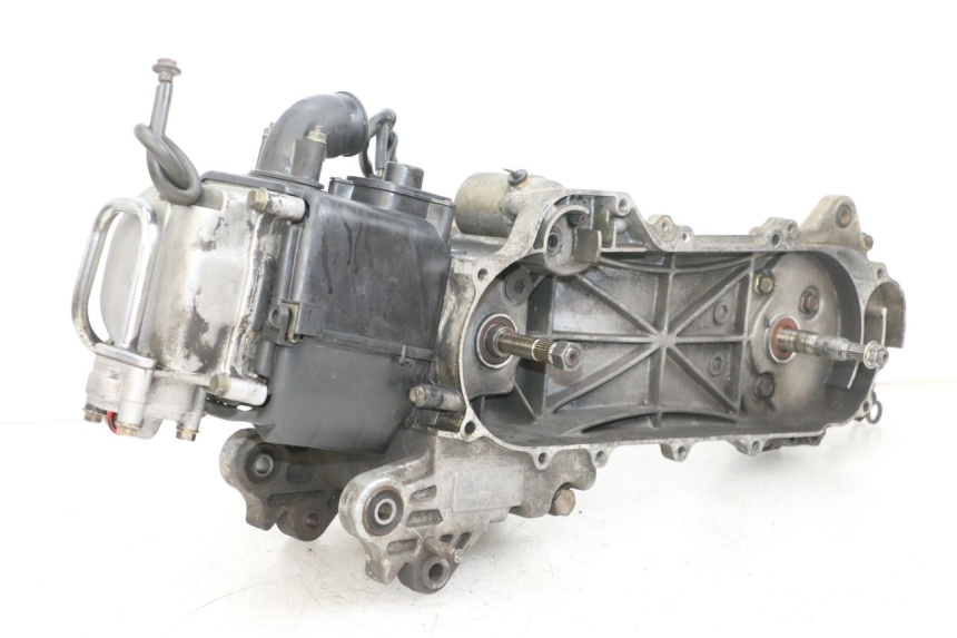 photo de MOTOR PEUGEOT KISBEE 4T 50 (2010 - 2017) - Zoom de qualidade