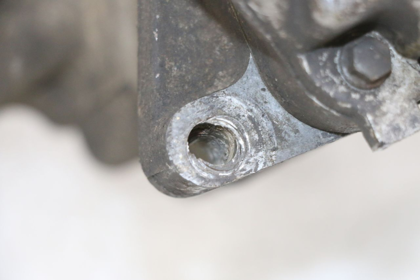photo de MOTOR PEUGEOT KISBEE 4T 50 (2010 - 2017) - Pontos de fixação