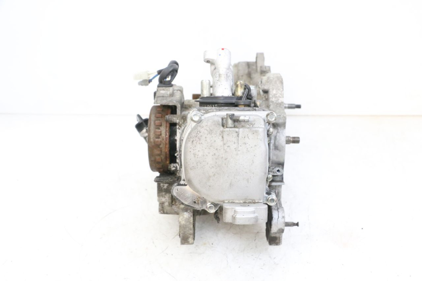 photo de MOTOR PEUGEOT KISBEE 4T 50 (2018 - 2022) - Inspeção visual