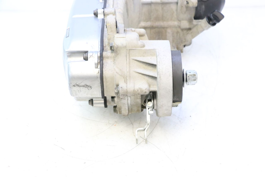 photo de MOTOR PEUGEOT KISBEE 4T 50 (2018 - 2022) - Vista do produto