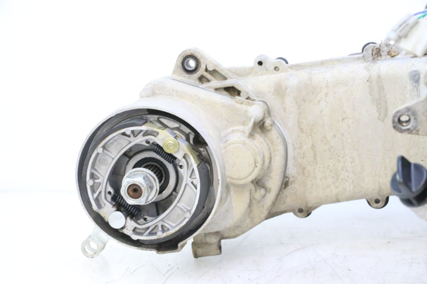photo de MOTOR PEUGEOT KISBEE 4T 50 (2018 - 2022) - Estrutura - ampliação