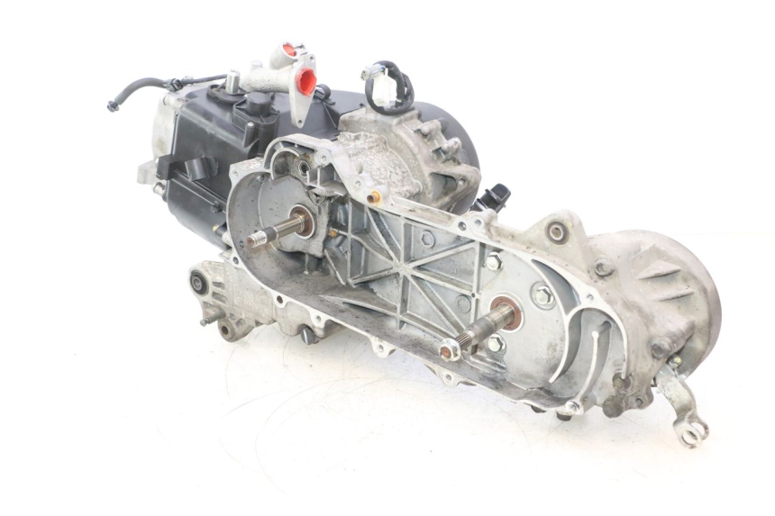 photo de MOTOR PEUGEOT KISBEE 4T 50 (2023 - 2026) - Zoom do estado de desgaste