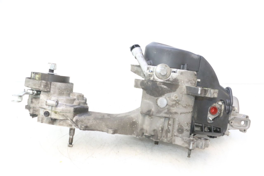 photo de MOTOR PEUGEOT KISBEE 4T 50 (2023 - 2026) - Peça verificada
