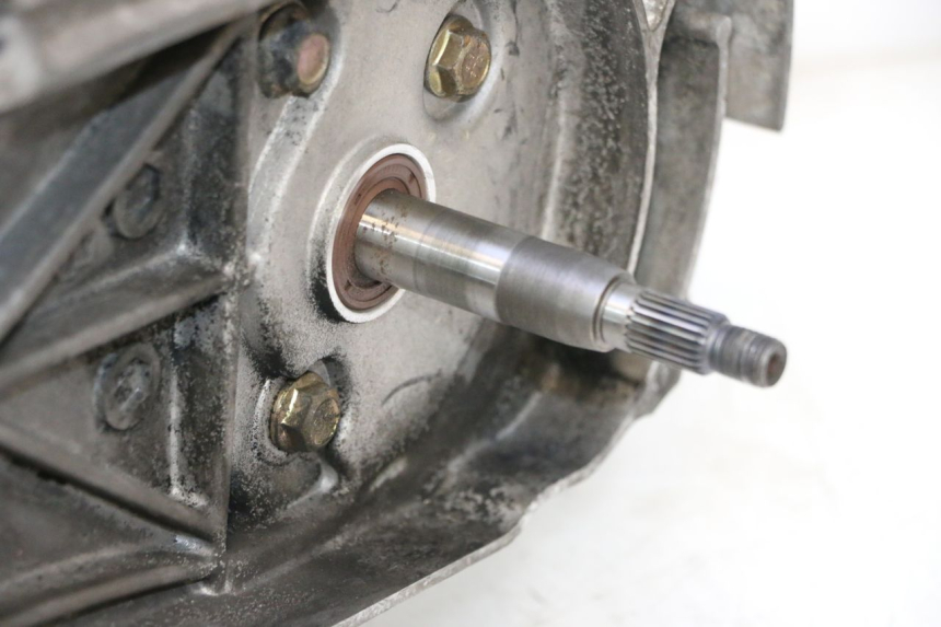 photo de MOTOR PEUGEOT KISBEE 4T 50 (2010 - 2017) - Detalhes característicos