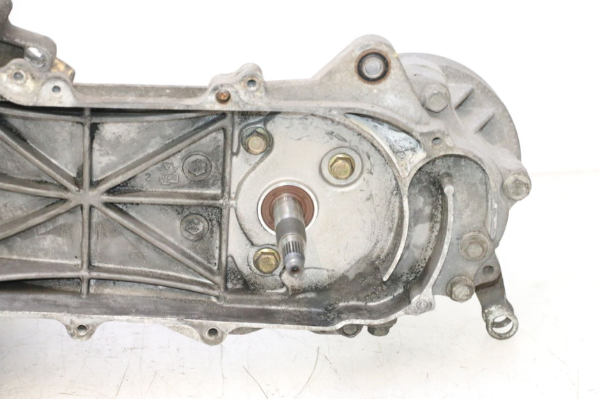 photo de MOTOR PEUGEOT KISBEE 4T 50 (2010 - 2017) - Inspeção visual
