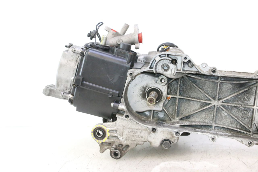 photo de MOTOR PEUGEOT KISBEE 4T 50 (2018 - 2022) - Imagem adicional