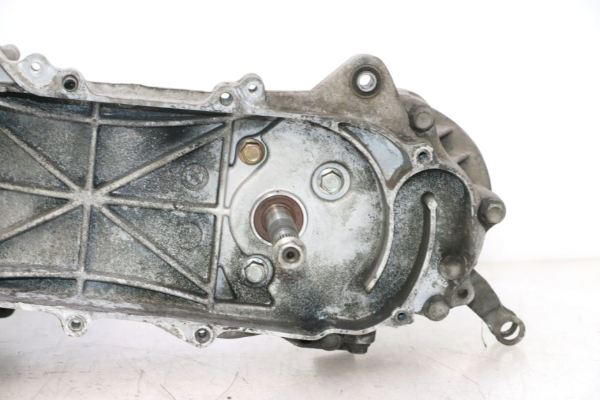 photo de MOTOR PEUGEOT KISBEE 4T 50 (2018 - 2022) - Inspeção visual