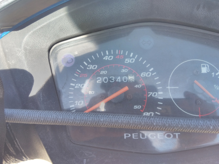 photo de MOTOR PEUGEOT KISBEE 4T 50 (2018 - 2022) - Zoom do estado de desgaste