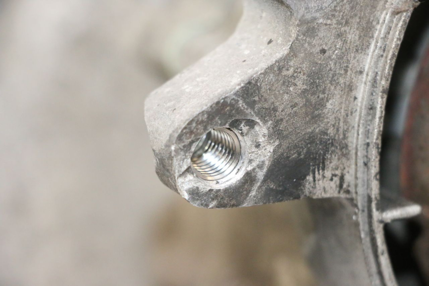 photo de MOTOR PEUGEOT KISBEE 4T 50 (2018 - 2022) - Zoom do estado de desgaste