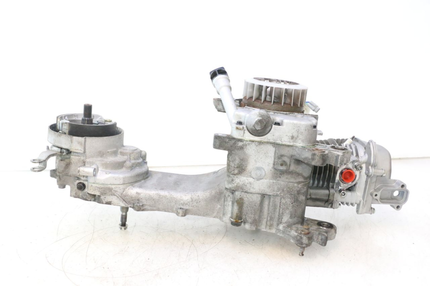 photo de MOTOR PEUGEOT KISBEE 4T 50 (2018 - 2022) - Zoom de qualidade