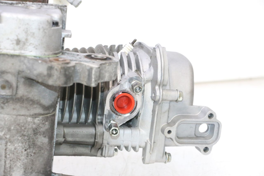 photo de MOTOR PEUGEOT KISBEE 4T 50 (2018 - 2022) - Vista principal