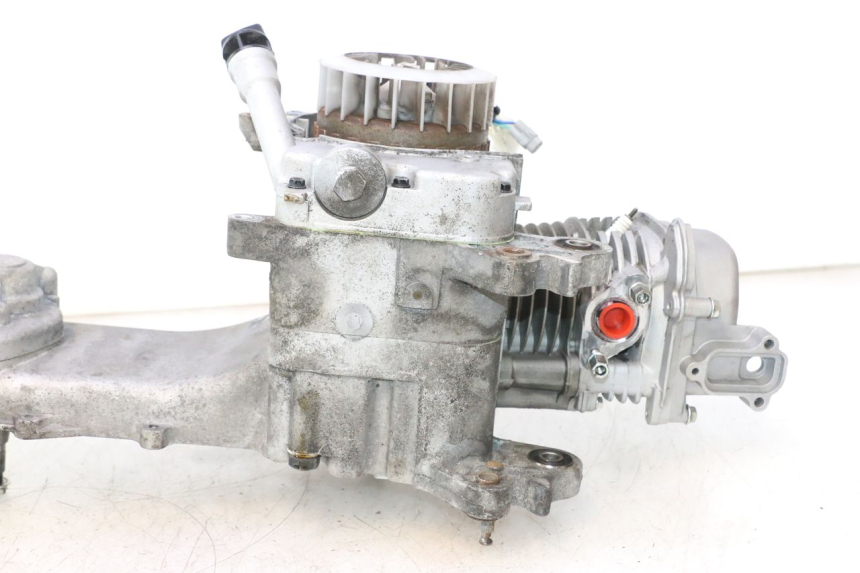 photo de MOTOR PEUGEOT KISBEE 4T 50 (2018 - 2022) - Detalhe da peça