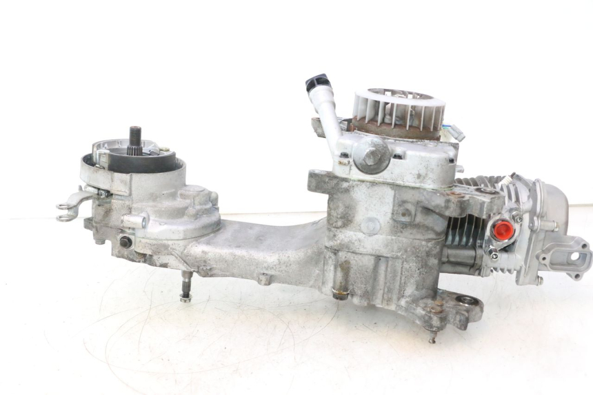 photo de MOTOR PEUGEOT KISBEE 4T 50 (2018 - 2022) - Zoom do estado de desgaste