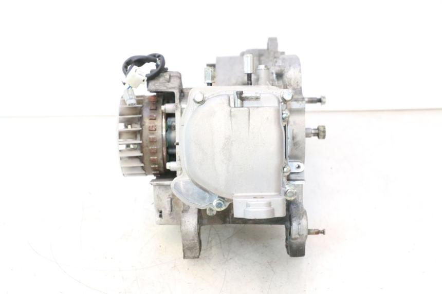 photo de MOTOR PEUGEOT KISBEE 4T 50 (2018 - 2022) - Marcações e referências