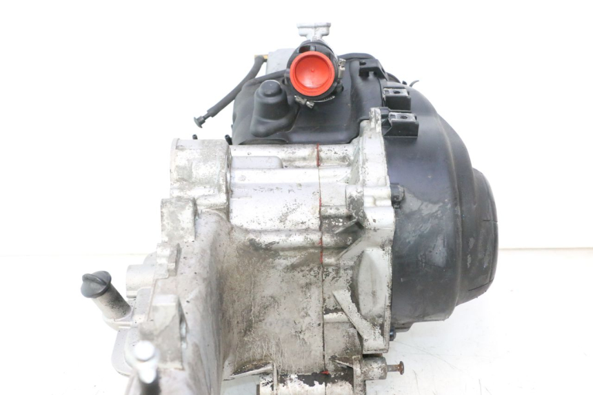 photo de MOTOR PIAGGIO LIBERTY IGET 4T 50 (2021 - 2025) - Zoom do estado de desgaste