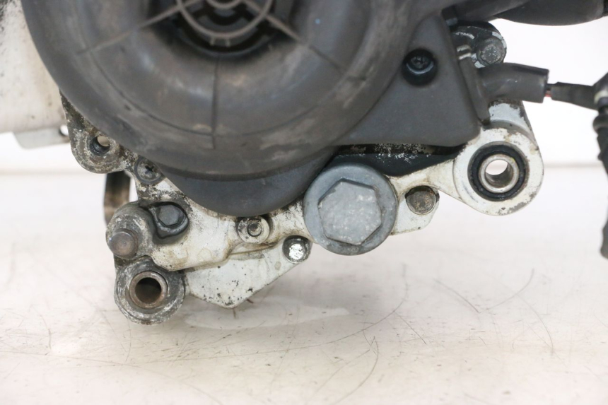 photo de MOTOR PIAGGIO LIBERTY IGET 4T 50 (2021 - 2025) - Pontos de fixação