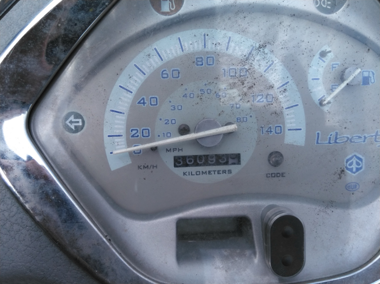 photo de MOTOR PIAGGIO LIBERTY 125 (1998 - 2008) - Detalhe da peça