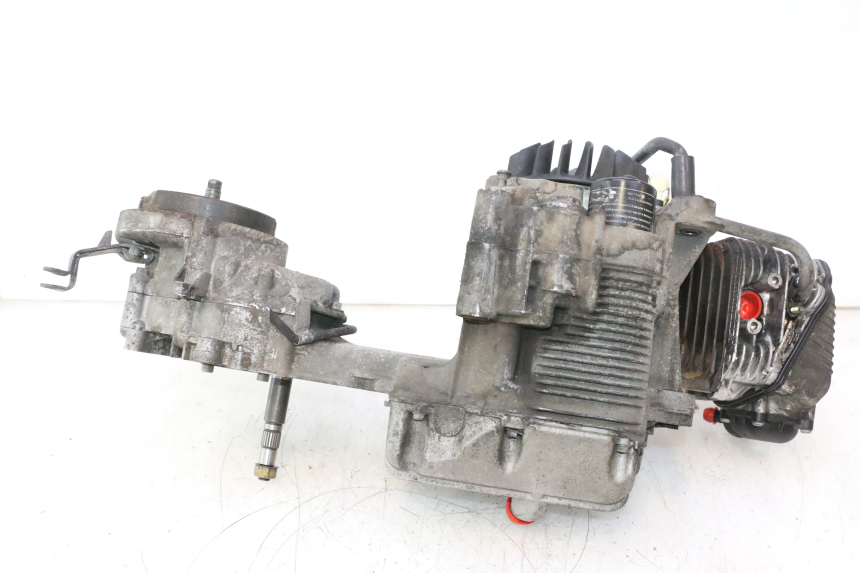 photo de MOTOR PIAGGIO LIBERTY 125 (1998 - 2008) - Outro ângulo de visão